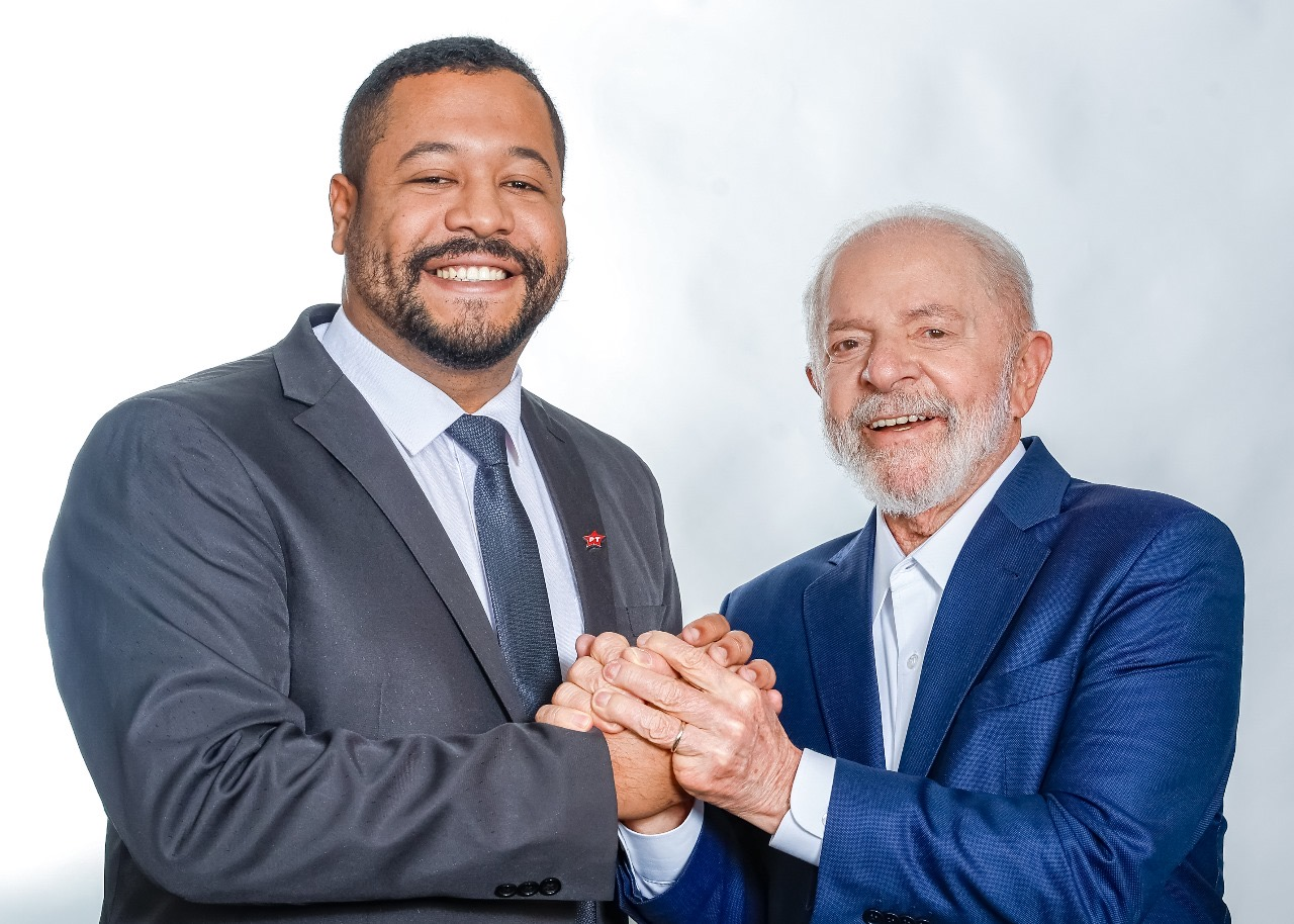 Lula e Alysson Mascaro: Diálogo, União e Futuro Progressista