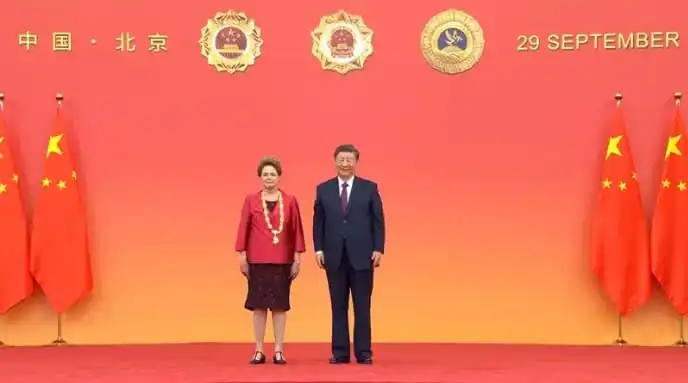 Dilma Rousseff e Xi Jinping em Encontro Diplomático na China