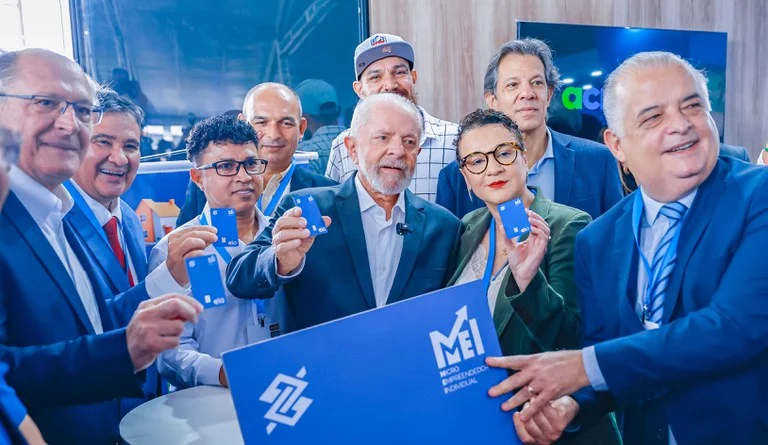Lançamento do programa MEI com Lula e autoridades