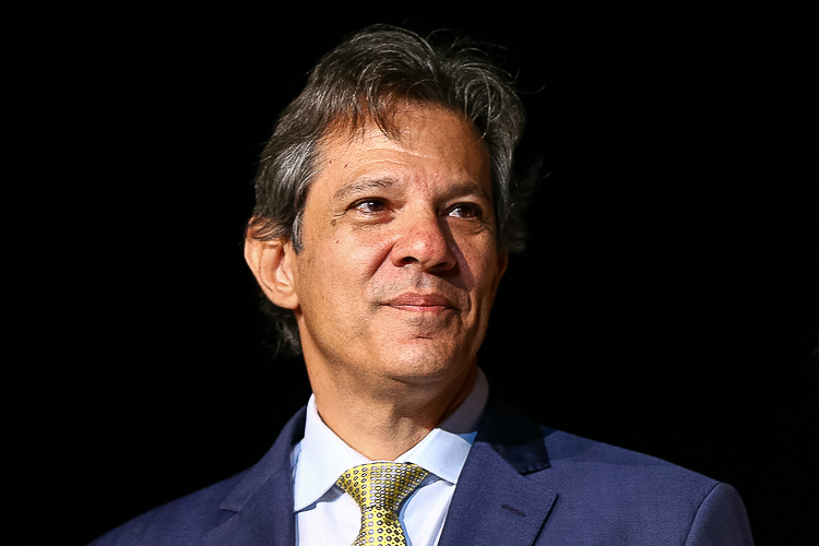 Fernando Haddad: Reflexão, Liderança e Visão de Futuro