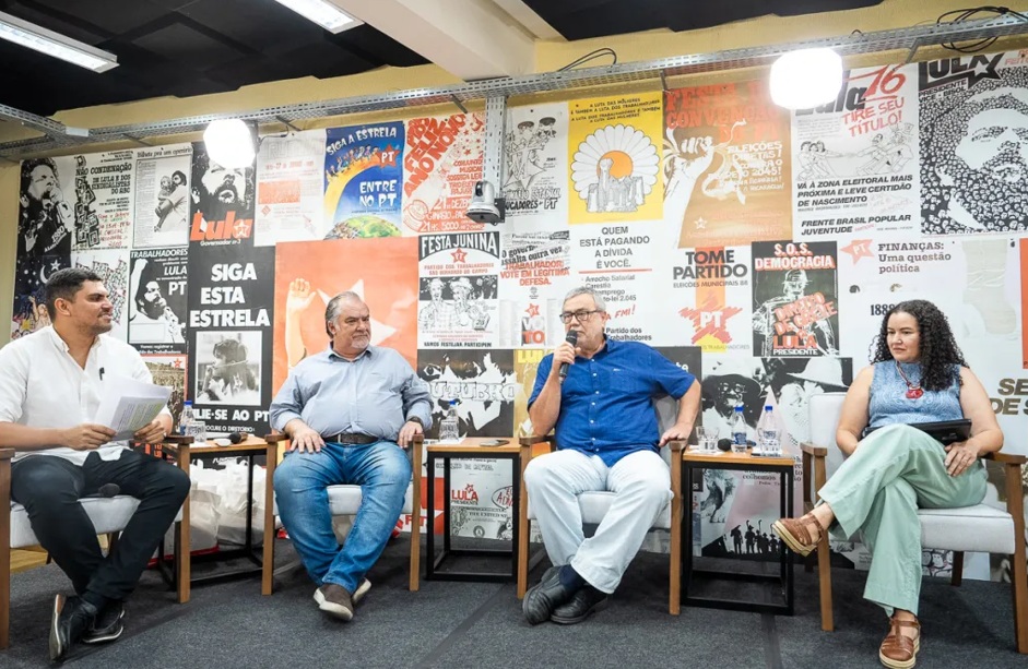 Painel de Debates: História e Política do Partido dos Trabalhadores