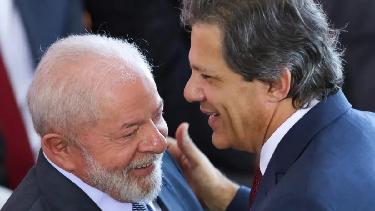 Lula e Haddad: Diálogo e Colaboração Política