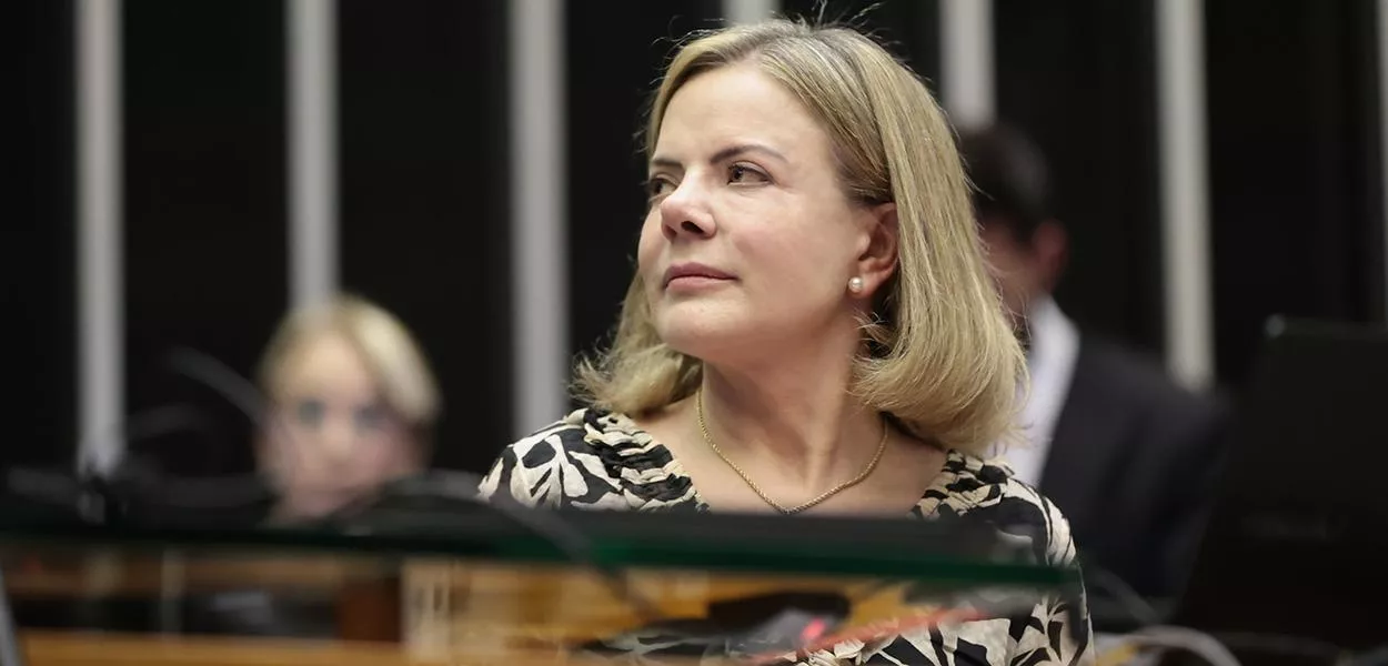 Mulher em Debate Parlamentar: Foco e Seriedade