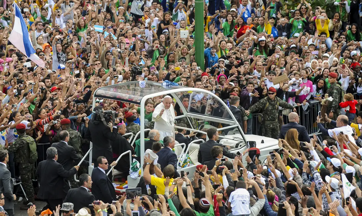 Papa Francisco, um símbolo de diálogo, simplicidade e inclusão