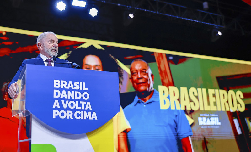 Com menos pobreza e mais empregos, governo Lula celebra resultados e mira inclusão produtiva