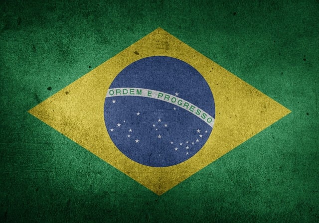 Bandeira do Brasil: Ordem e Progresso com Textura Envelhecida