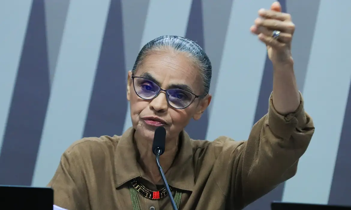 Marina Silva é atacada por senadores em comissão; ‘fui agredida’, denunciou ministra 