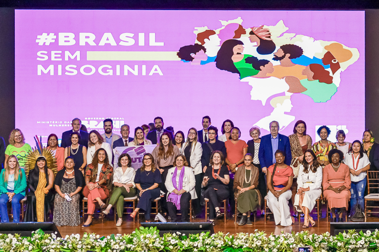 Mulheres Unidas por um Brasil Sem Misoginia