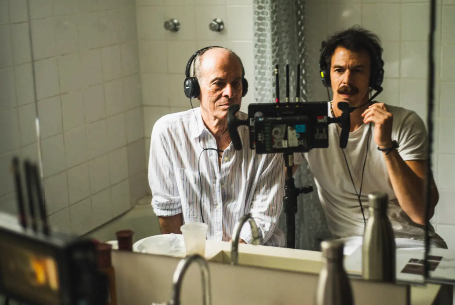 Registro de áudio: Entrevista em ambiente íntimo