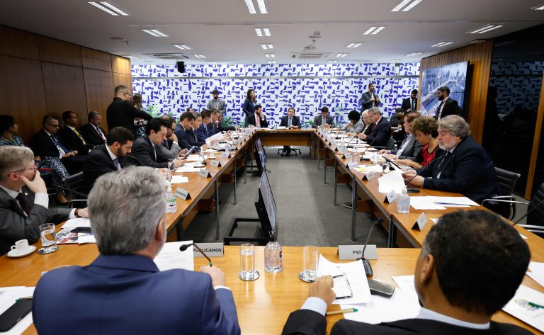 Reunião de Líderes Políticos e Parlamentares