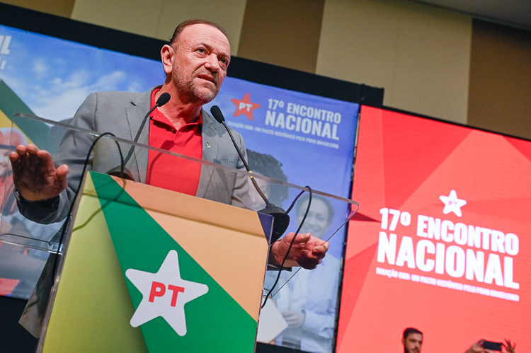 Confira: íntegra do discurso de Edinho Silva em cerimônia que o empossou presidente Nacional do PT