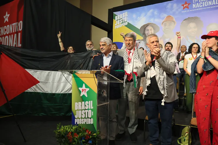 Humberto Costa: “a militância declara sua solidariedade ao povo palestino”
