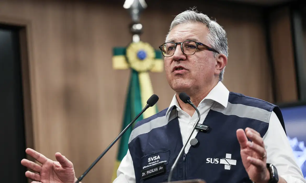 Governo reforça resposta nacional a casos de intoxicação por metanol com apoio da Unicamp e Fiocruz