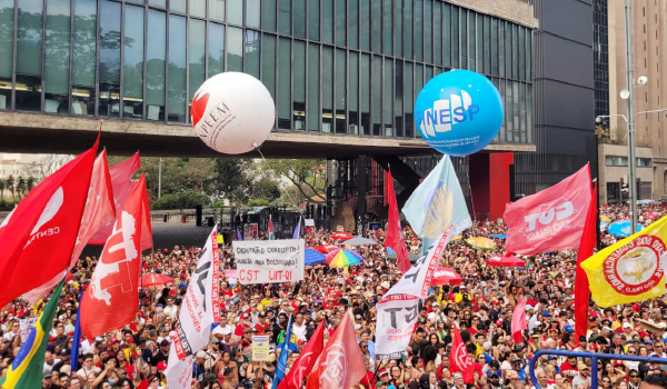 Manifestação Popular com Sindicatos e Centrais em São Paulo