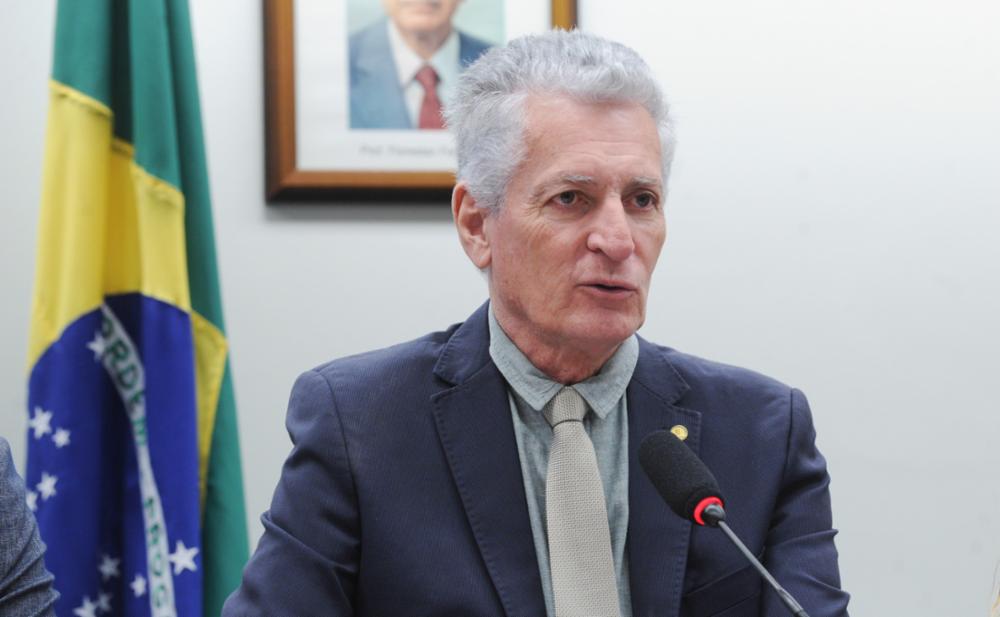 Deputado Rogério Correia (PT-MG) quer ampliar investigação de consignados e relação com igrejas evangélicas na CPMI do INSS 