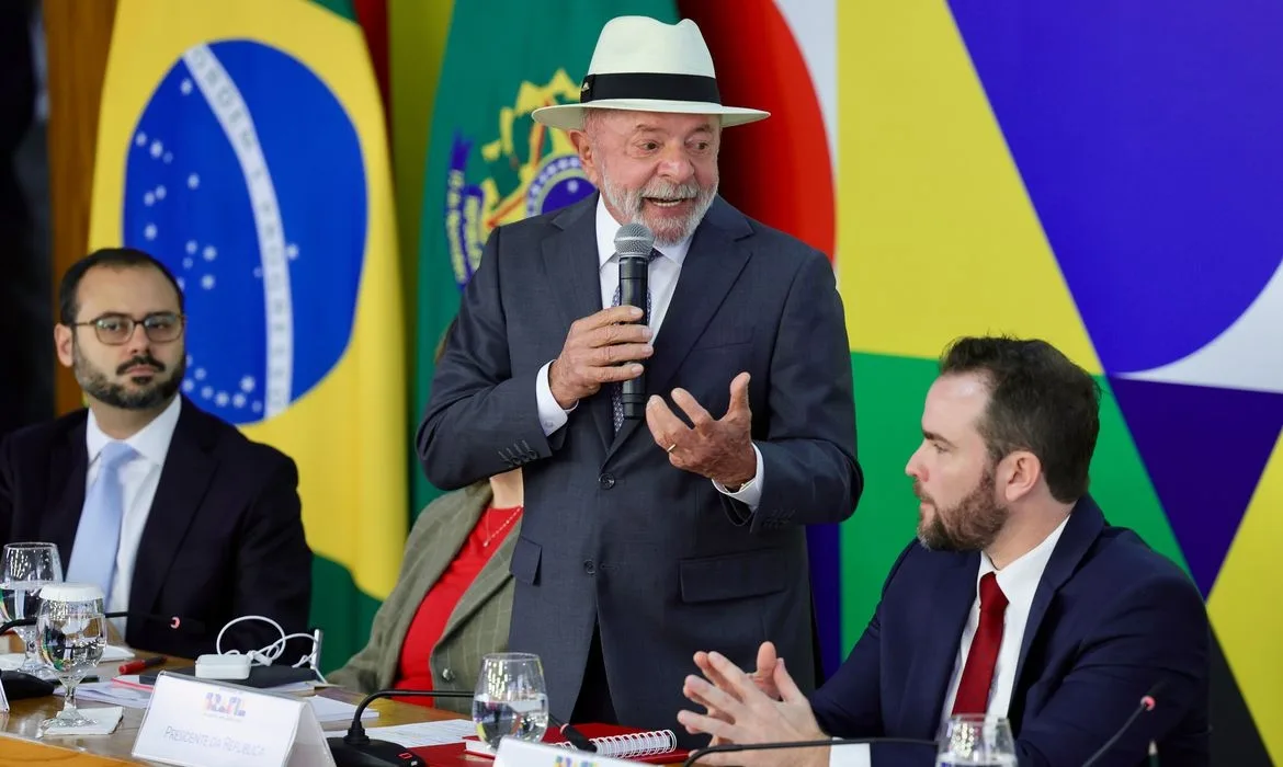 Lula durante anúncio do Novo Desenrola Brasil (Agência Brasil)